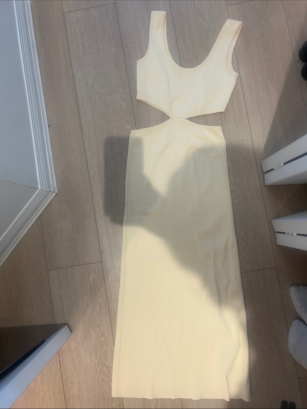 Zara Cream Cutout Midi Dressi